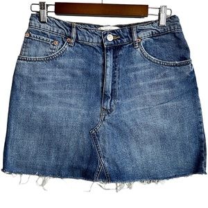 Zara Women Premium Denim Collection Jean Mini Skirt Size M